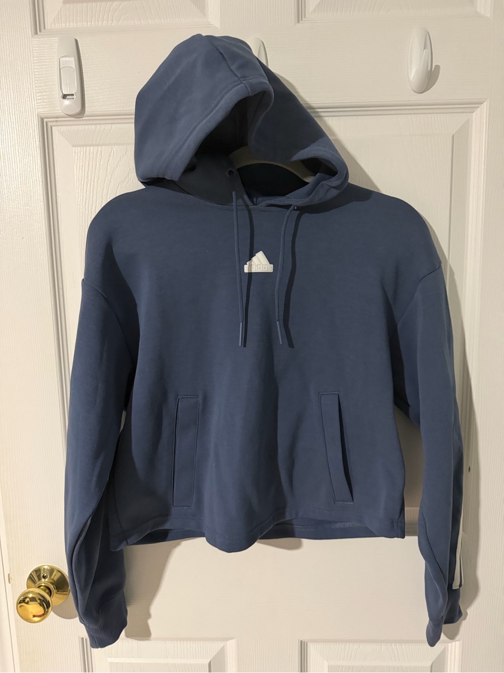 Adidas woman’s cropped Blue Pullover Hoodie